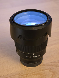 Sony FE 24-105mm f/4 G OSS (в идеальном состоянии)