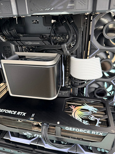 Gaming PC: RTX5090 / AMD 9950X3D / 48GB-8400mhz / 2TB (3 foto / 8)