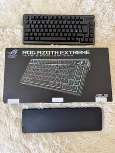 ASUS ROG Azoth Extreme Wireless Gaming Keyboard - Nordic (1 foto / 2)