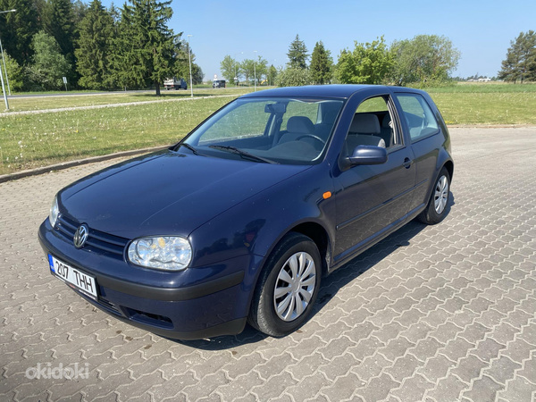 Volkswagen Golf (фото #1)