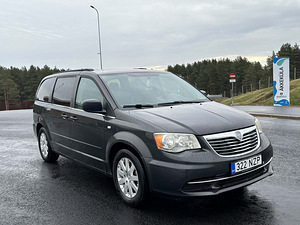 Lancia Voyager (2 фото из 6)