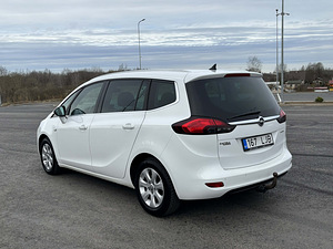 Opel Zafira (3 foto / 11)