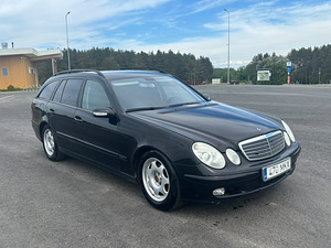 Mercedes Benz E220 (5 foto / 6)