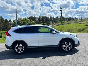 Honda CR-V (6 foto / 8)