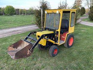Väiketraktor Hakotrac 490 (4 foto / 8)