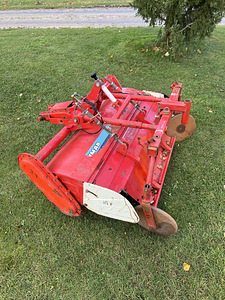Yanmar Ke-3 väiketraktor + Mullafrees (9 foto / 10)