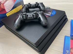 Play Station 4 Pro 1TB mälu, 2 pulti, mängud (2 foto / 2)