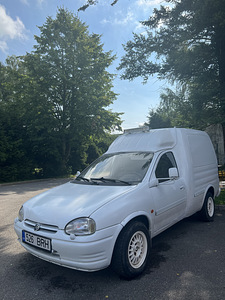 Opel Combo 1,7D 44kw - ÜV 09.2023 (1 foto / 10)