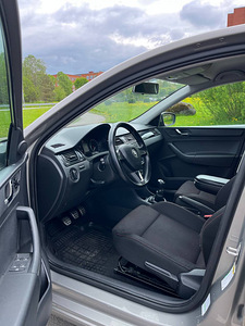 SKODA RAPID, 1.2, 63 kw, 2013 (6 foto / 8)