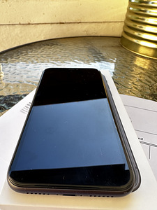 iPhone 11 64gb (1 фото из 4)