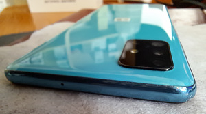 Samsung Galaxy A51 (5 foto / 6)