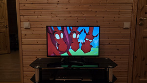 Teler Philips 32" (80 cm) (2 foto / 5)