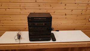 Ресивер Aiwa (1 фото из 2)