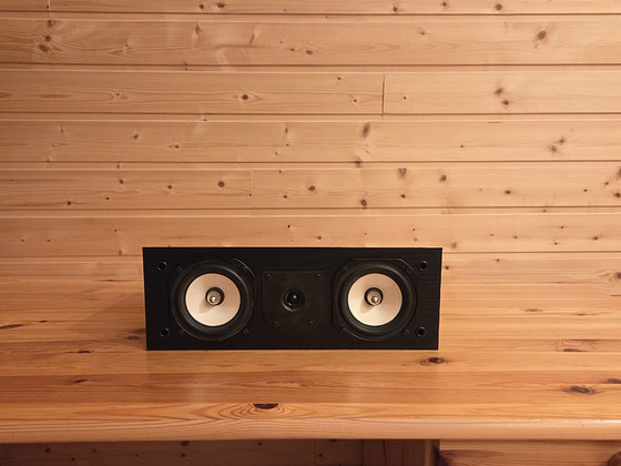 Центральная колонка JBL