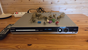 Ресивер Philips (3 фото из 5)