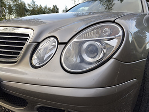 Mercedes Benz E220 (12 foto / 12)