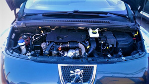 Peugeot 3008 минивэн эко (9 фото из 13)
