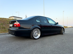 BMW E39 540i 4.4 V8 6manu (3 foto / 11)