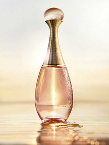 Müües nummerdatud parfüüme Dior, Versace, Tom Ford, M. F. Ku (4 foto / 4)