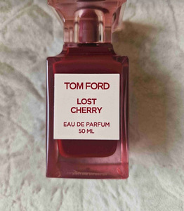 Tom Ford Lost Cherry (2 foto / 2)