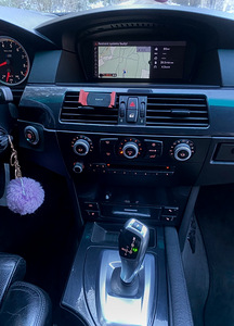 ПРОДАЕТСЯ BMW E60 525D 145kw (оригинал) LCI 2007 г. (10 фото из 12)