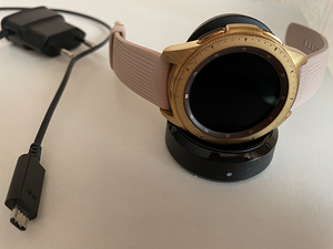 Nutikas käekell Samsung Galaxy 42mm (1 foto / 3)