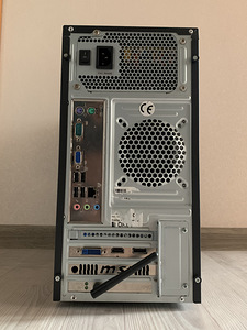 Office PC - Q8200, HD5570, 4GB Ram, 60GB SSD, 500GB HDD (3 foto / 3)