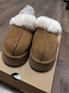 Ugg, 38 размер (3 фото из 3)