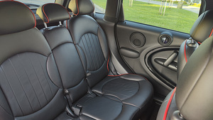 M: Mini Cooper S JOHN WORKS 2015 1.6 140kw (14 foto / 15)