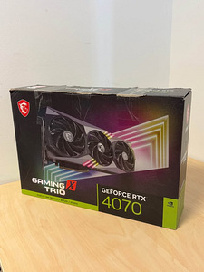 MSI Trio X RTX 4070 12gb (1 foto / 4)