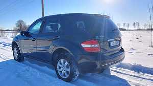 Mercedes-Benz ML350 200kw (4 foto / 9)