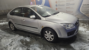 Ford focus 1.6 74kw (2 foto / 7)