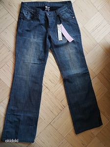Uued. Reserved. W28 L34 (1 foto / 3)