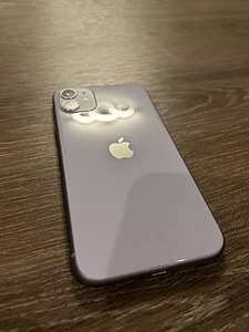 iPhone 11 128 ГБ (3 фото из 4)