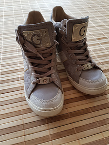 Guess 36 (2 фото из 2)