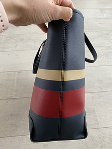 Uus suur Tommy Hilfiger käekott (3 foto / 7)