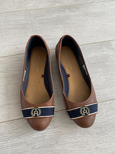 Tommy Hilfiger suurus 36 ja 37 (6 foto / 8)