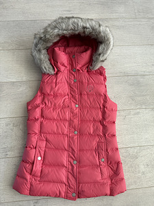 Tommy Hilfiger vest (1 foto / 5)