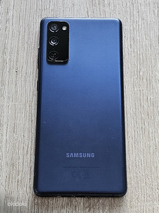 Samsung Galaxy S20 FE + Galaxy watch 4 (2 foto / 3)