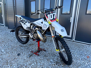 Husqvarna TC 125cc 2t 2022a. (4 foto / 10)