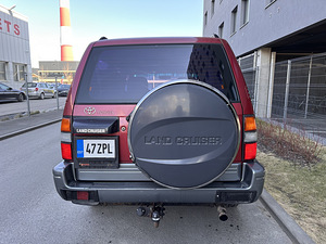 Toyota Land Cruiser 90 (14 foto / 14)
