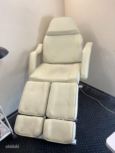 Продам педикюрное кресло (фото #1)