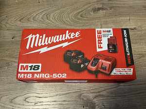 Milwaukee akut,laadija,raadio,UUS!!! (1 foto / 3)