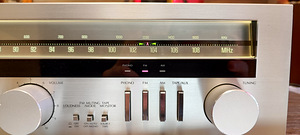 Стерео ресивер Sansui R-5 (2 фото из 9)