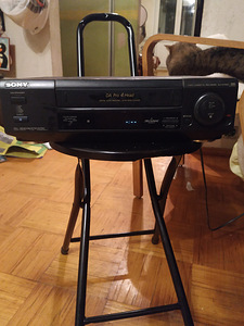 Sony SLV-E410EE videomagnetofon (2 foto / 3)