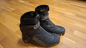 Suusasaapad Rossignol X 8 Skate FW Black/Grey suurus 40 (1 foto / 5)