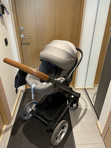 Mutsy vankrikomplekt koos Cybex turvahälliga + 360 isofix (3 foto / 8)