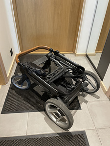 Mutsy vankrikomplekt koos Cybex turvahälliga + 360 isofix (7 foto / 8)