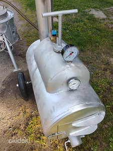 Aurugeneraator ja tsentrifuug (2 foto / 3)