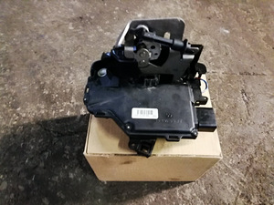 Ukselukk Audi 6C 5 (3 foto / 3)